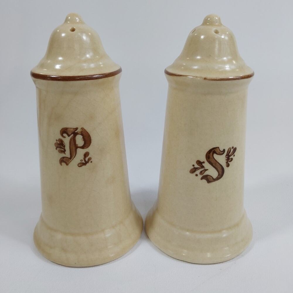 Vintage Set of Pfaltzgraff Village Pattern Stoneware‎ Salt & Pepper Shakers